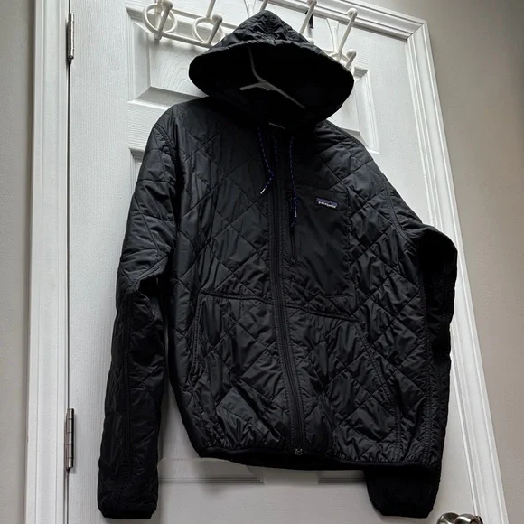Patagonia Men's Diamond Quilted Bomber Hoody - Picture 6 of 11